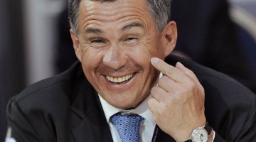 Президента Татарстана прокатили без водителя